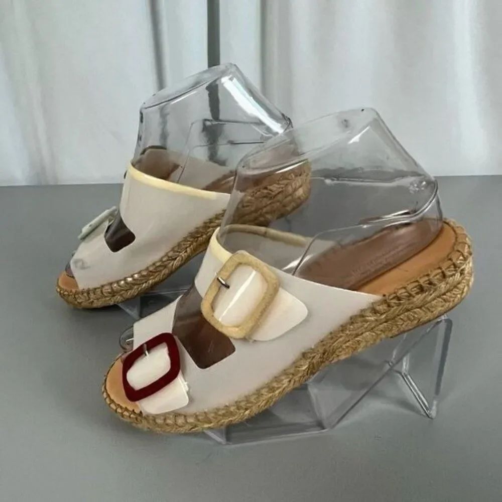 NAGUISA WOMENS TWO STRAP SANDALS WHITE SIZE 37 OR 6